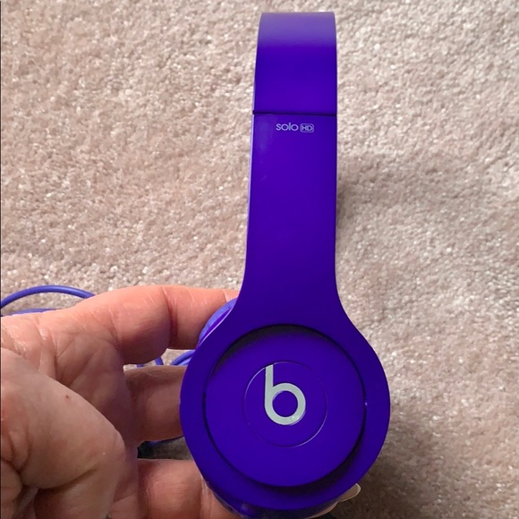 BEATS by Dr. Dre SoloHD On-Ear Wired Headphones - Picture 2 of 5